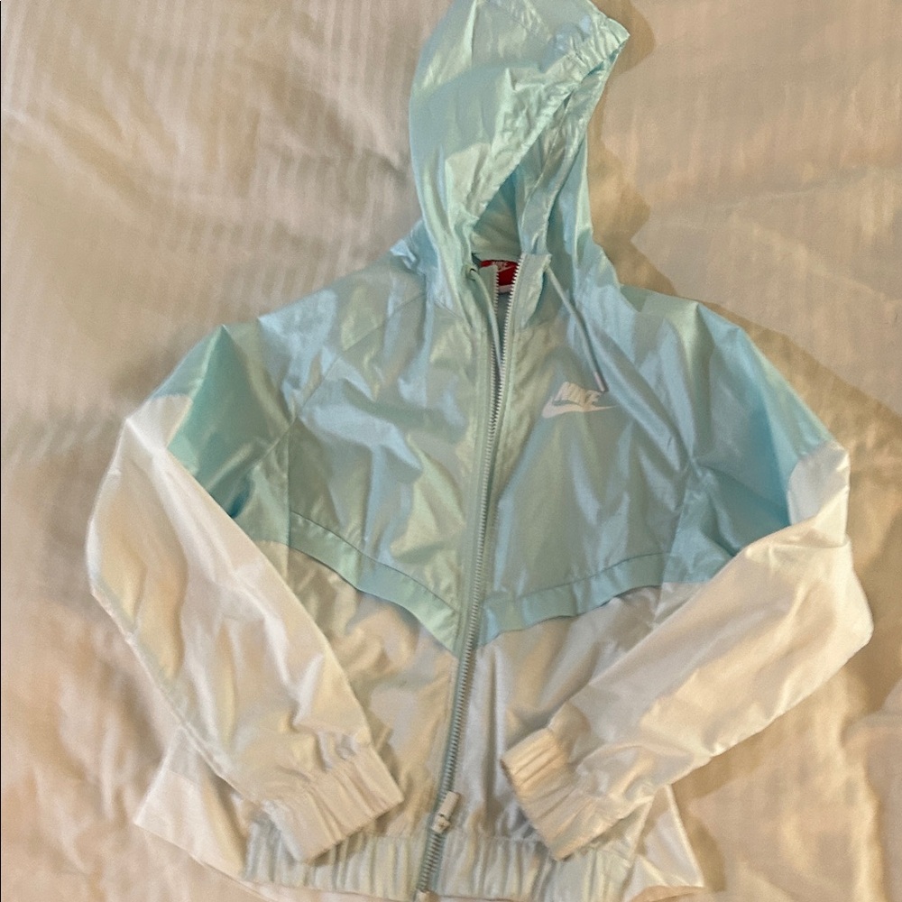 Nike Women's Sky Blue and White Ski Jacket